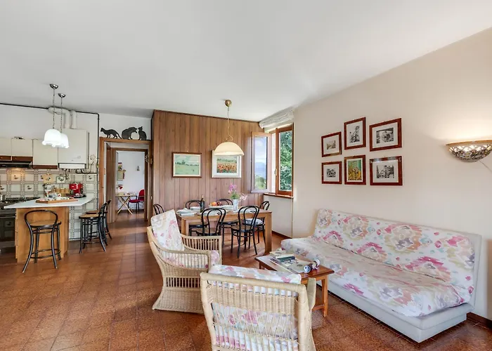 Casa Virginia Laveno-Mombello