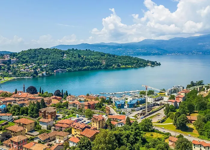 Dom wakacyjny Casa Virginia Laveno-Mombello