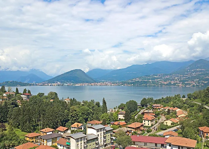 Dom wakacyjny Casa Virginia Laveno-Mombello