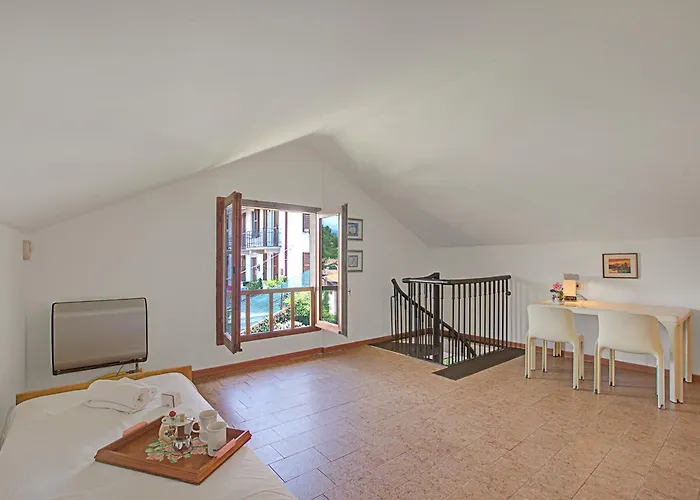 Casa Virginia Laveno-Mombello